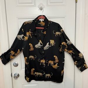 Umgee Black Silk Shirt with Leopard Accents
PTP 26.5 L 30